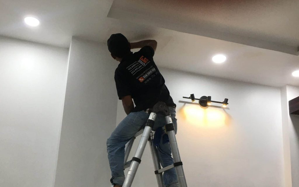 Dịch vụ chống thấm trần nhà bị nhỏ nước chuyên nghiệp